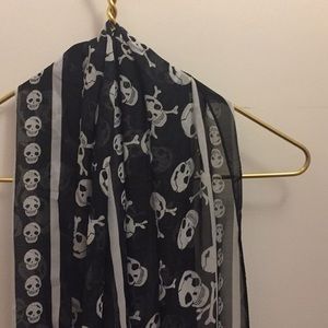 💀skull scarf
